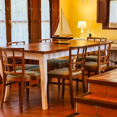 Casa La Palmera Linares (Asturias)